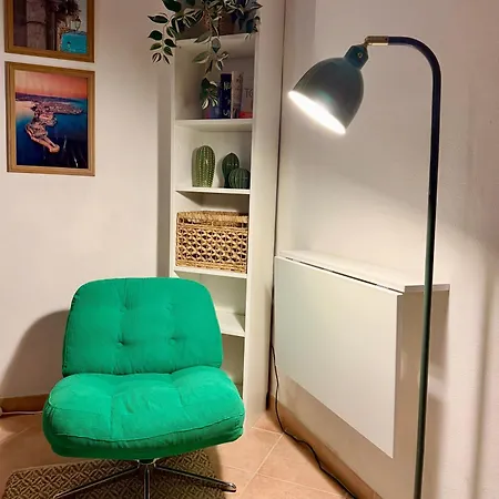 Alexander's Loft, Ortigia