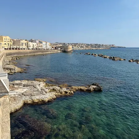 Alexander's Loft, Ortigia * Syracuse